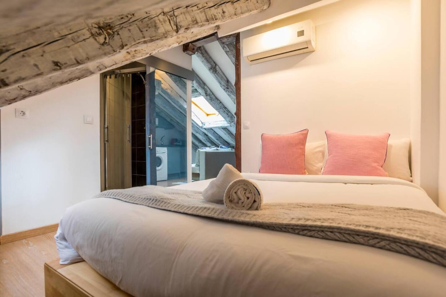 Estudio Nuevo - Gran Via Tarifa Mensual Disponible — Fotos 1
